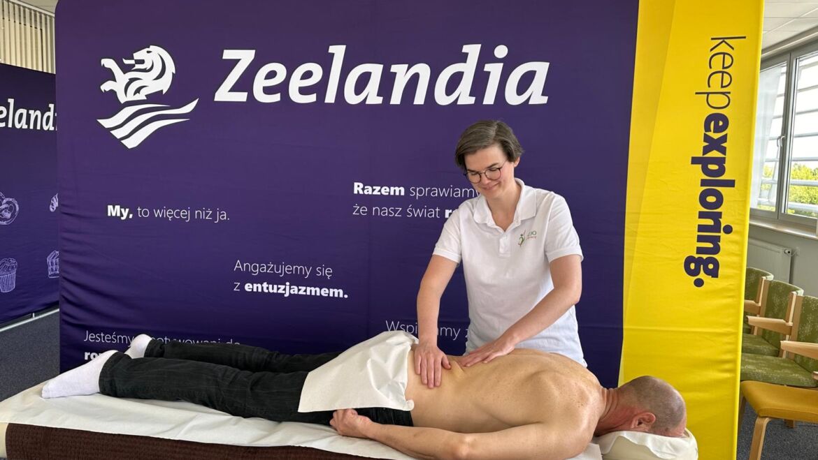 Zabiegi fizjoterapeutyczne dla pracowników firmy Zeelandia w firmie