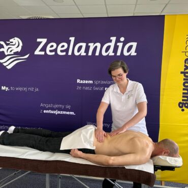 Zabiegi fizjoterapeutyczne dla pracowników firmy Zeelandia w firmie